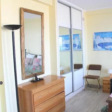 Appartement Superbe Sur Le Toit Penhouse Face à La Mer Et Aux Toits De *