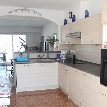 Appartement Superbe Sur Le Toit Penhouse Face à La Mer Et Aux Toits De