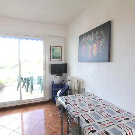 Superbe Sur Le Toit Penhouse Face à La Mer Et Aux Toits De Appartement *